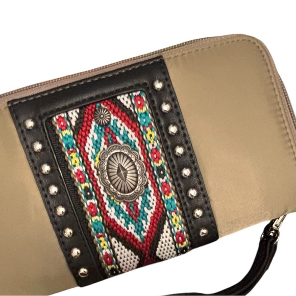 Montana West Khaki Aztec Concho Tote Bag with Matching Wallet NWT - Picture 7 of 13